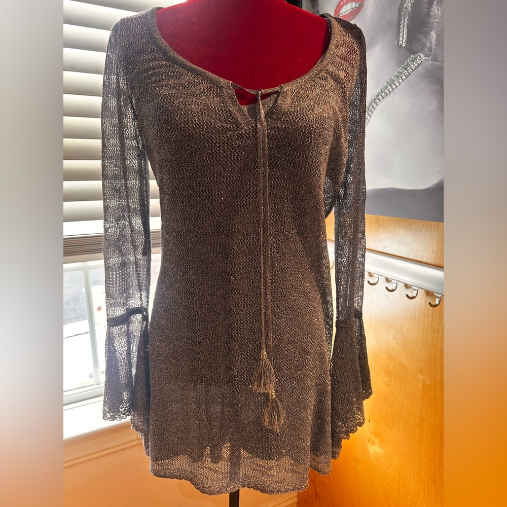 White House Black Market Silver Metallic Crochet Tunic
Size M